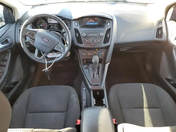 1FADP3K2XJL268525 2018 FORD FOCUS - Image 8