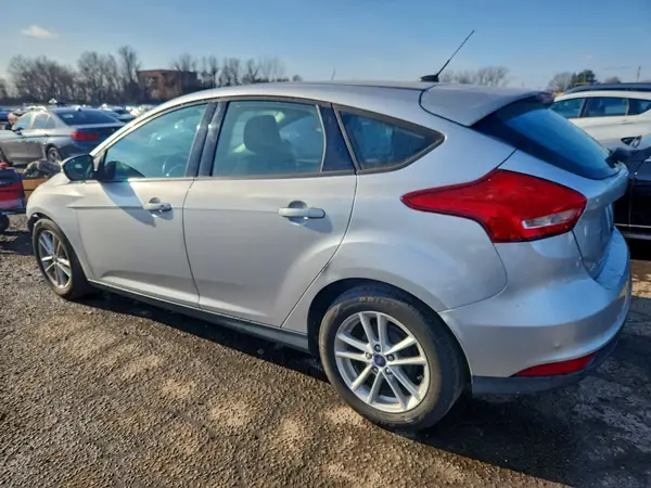 1FADP3K2XJL274406 2018 FORD FOCUS - Image 2