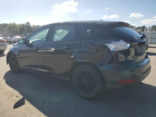 1FADP3K2XJL281548 2018 FORD FOCUS - Image 2