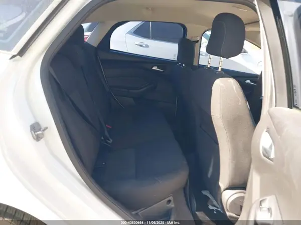 1FADP3K2XJL288497 2018 FORD FOCUS - Image 8