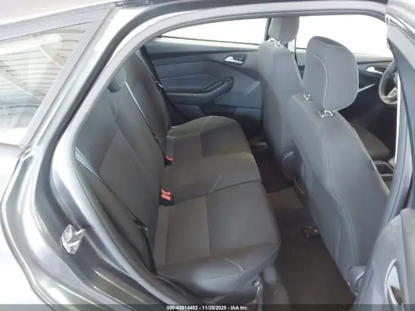 1FADP3K2XJL295224 2018 FORD FOCUS - Image 8