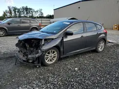 1FADP3K2XJL325760 2018 FORD FOCUS