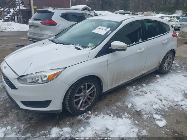 1FADP3K2XJL329212 2018 FORD FOCUS - Image 2