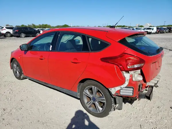 1FADP3KE0GL390510 2016 FORD FOCUS - Image 2
