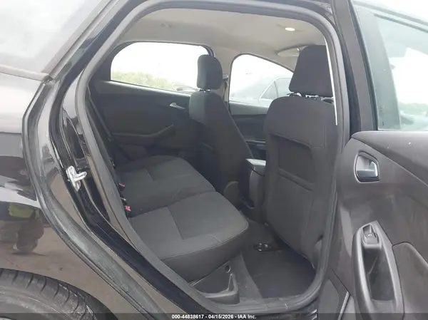 1FADP3KE2GL258137 2016 FORD FOCUS - Image 8