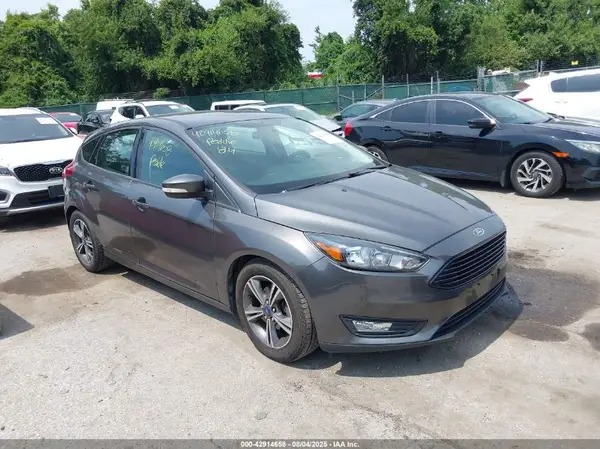1FADP3KE3GL219881 2016 FORD FOCUS - Image 1