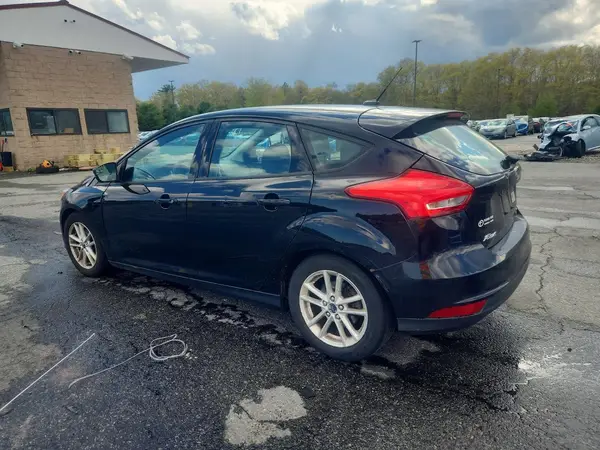 1FADP3KE4GL240108 2016 FORD FOCUS - Image 2