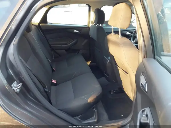 1FADP3KE4GL240335 2016 FORD FOCUS - Image 8