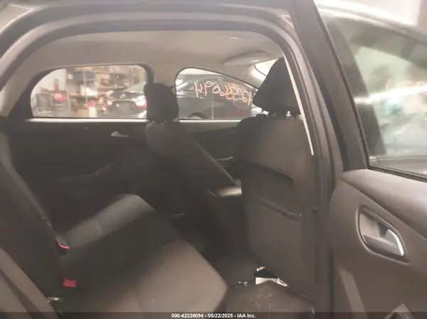 1FADP3KE5GL273523 2016 FORD FOCUS - Image 8