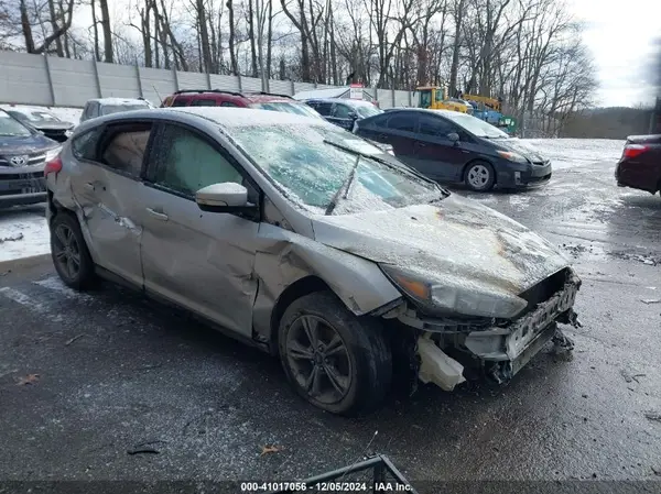 1FADP3KE6GL215579 2016 FORD FOCUS - Image 1