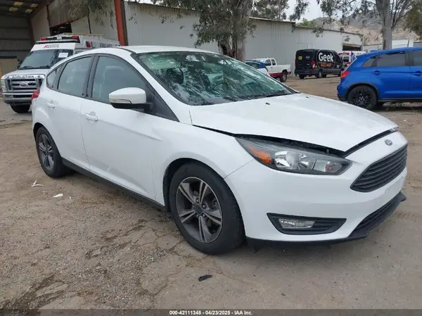 1FADP3KE8GL331379 2016 FORD FOCUS - Image 1
