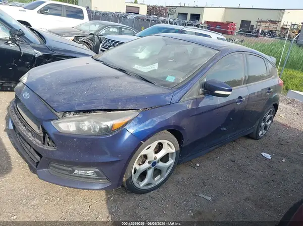 1FADP3L90GL200075 2016 FORD FOCUS ST - Image 2