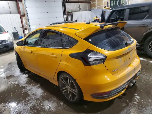 1FADP3L90GL230810 2016 FORD FOCUS - Image 2