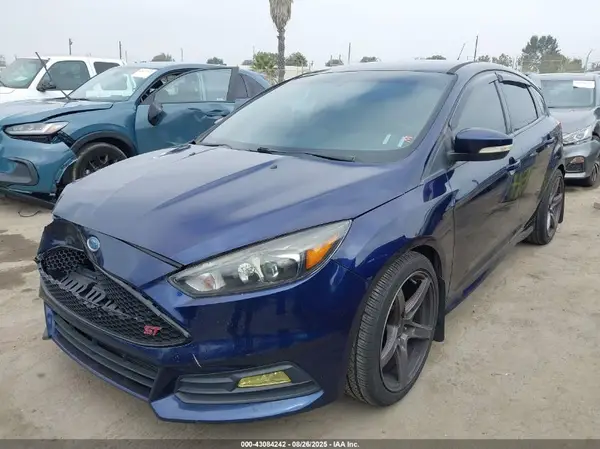 1FADP3L90GL356472 2016 FORD FOCUS ST - Image 2