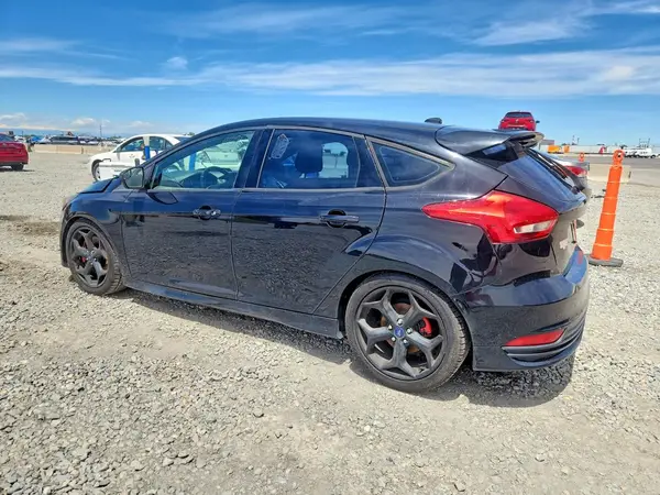 1FADP3L90GL405833 2016 FORD FOCUS - Image 2