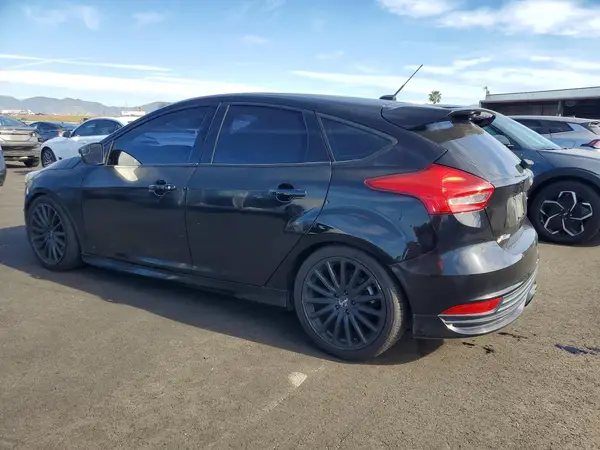 1FADP3L90HL223082 2017 FORD FOCUS - Image 2