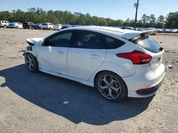 1FADP3L90HL227715 2017 FORD FOCUS - Image 2