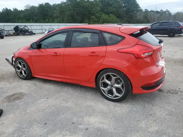 1FADP3L90HL228105 2017 FORD FOCUS - Image 2
