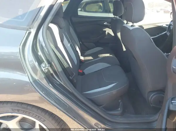 1FADP3L90HL257779 2017 FORD FOCUS ST - Image 8