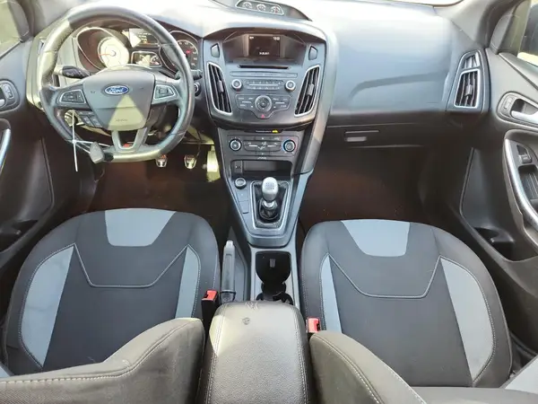 1FADP3L90HL280270 2017 FORD FOCUS - Image 8