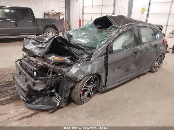 1FADP3L90HL292533 2017 FORD FOCUS - Image 2