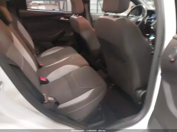 1FADP3L90HL310142 2017 FORD FOCUS ST - Image 8