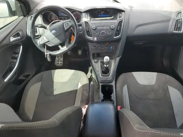 1FADP3L90JL240907 2018 FORD FOCUS - Image 8