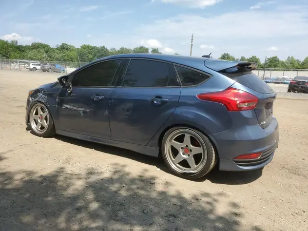 1FADP3L90JL285166 2018 FORD FOCUS - Image 2