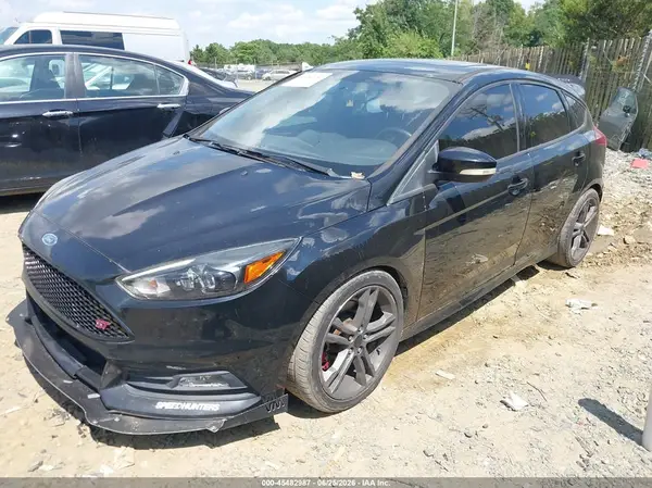 1FADP3L90JL285264 2018 FORD FOCUS ST - Image 2