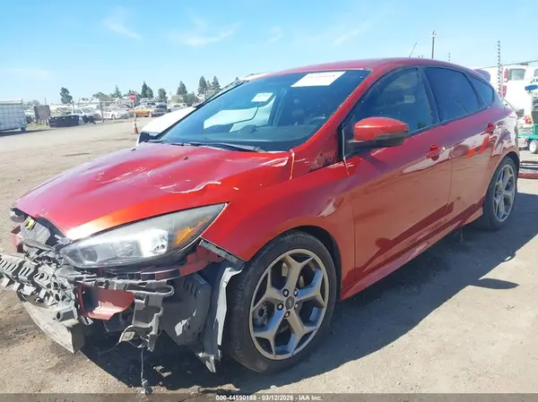 1FADP3L90JL289959 2018 FORD FOCUS ST - Image 2