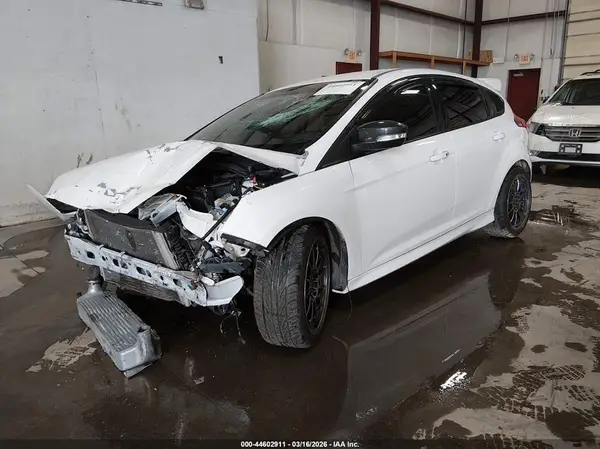 1FADP3L90JL322328 2018 FORD FOCUS ST - Image 2