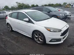 1FADP3L91GL250175 2016 FORD FOCUS ST