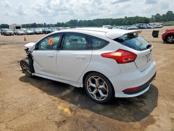 1FADP3L91GL396477 2016 FORD FOCUS - Image 2