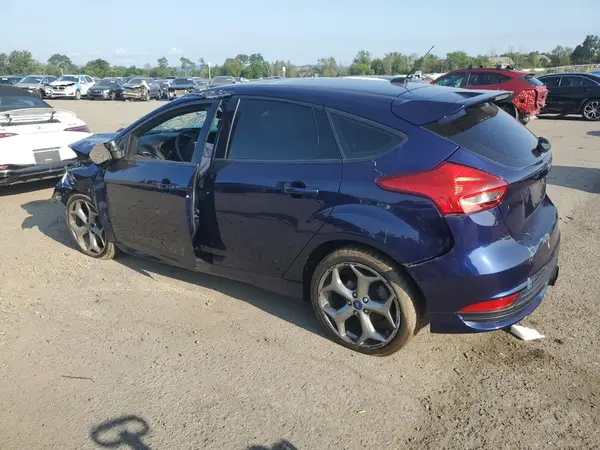 1FADP3L91HL236438 2017 FORD FOCUS - Image 2
