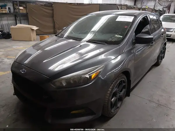 1FADP3L91HL245589 2017 FORD FOCUS ST - Image 2
