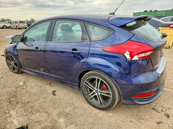 1FADP3L91HL270136 2017 FORD FOCUS - Image 2