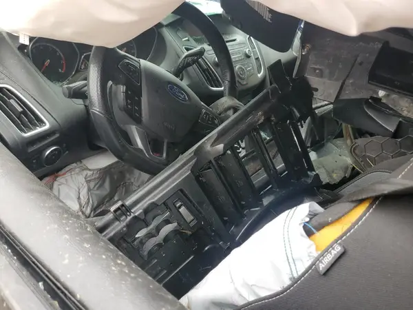 1FADP3L91HL290256 2017 FORD FOCUS - Image 8