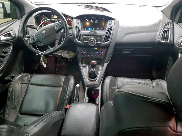 1FADP3L91JL211903 2018 FORD FOCUS - Image 8