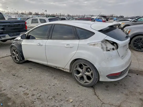 1FADP3L91JL216227 2018 FORD FOCUS - Image 2