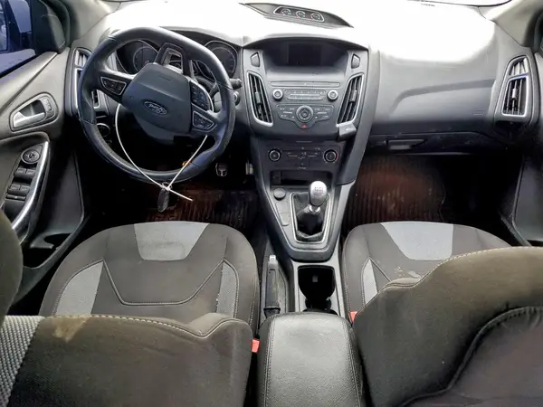 1FADP3L91JL216227 2018 FORD FOCUS - Image 8