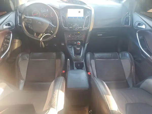 1FADP3L91JL221301 2018 FORD FOCUS - Image 8