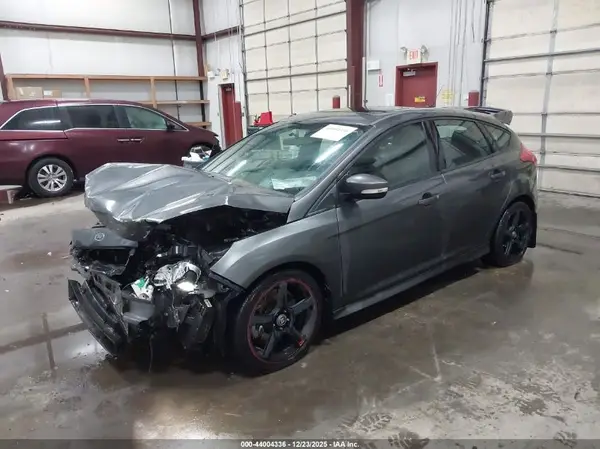 1FADP3L91JL283040 2018 FORD FOCUS ST - Image 2