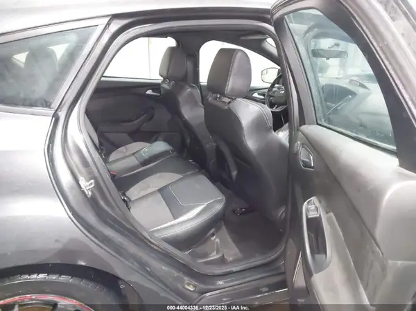 1FADP3L91JL283040 2018 FORD FOCUS ST - Image 8