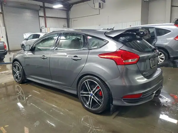 1FADP3L92GL226824 2016 FORD FOCUS - Image 2