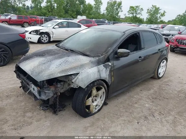 1FADP3L92GL242294 2016 FORD FOCUS - Image 2