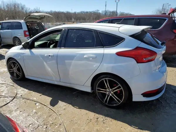 1FADP3L92GL253585 2016 FORD FOCUS - Image 2