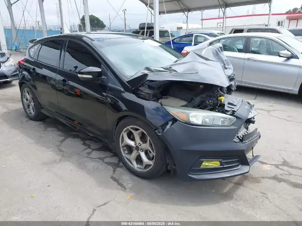 1FADP3L92GL268071 2016 FORD FOCUS ST - Image 1