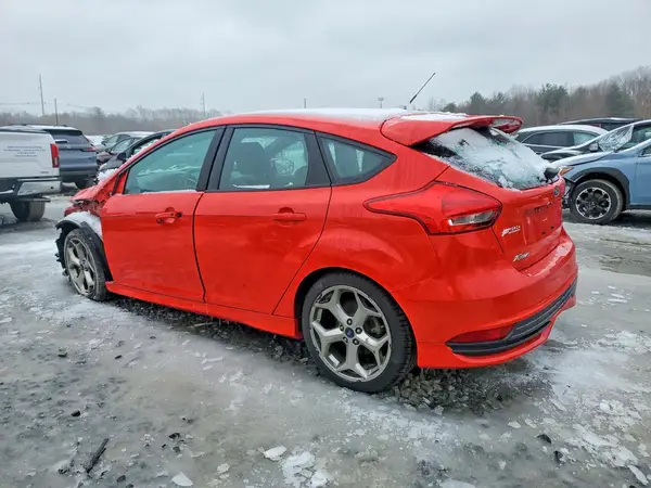 1FADP3L92GL275263 2016 FORD FOCUS - Image 2