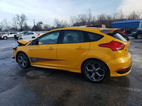 1FADP3L92GL387206 2016 FORD FOCUS - Image 2