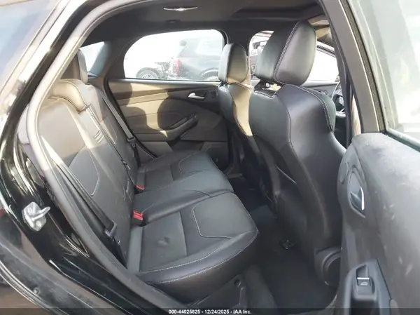 1FADP3L92GL390218 2016 FORD FOCUS ST - Image 8